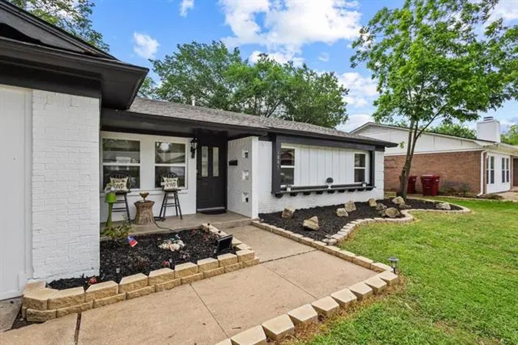 1807 W Belden Street, Sherman
