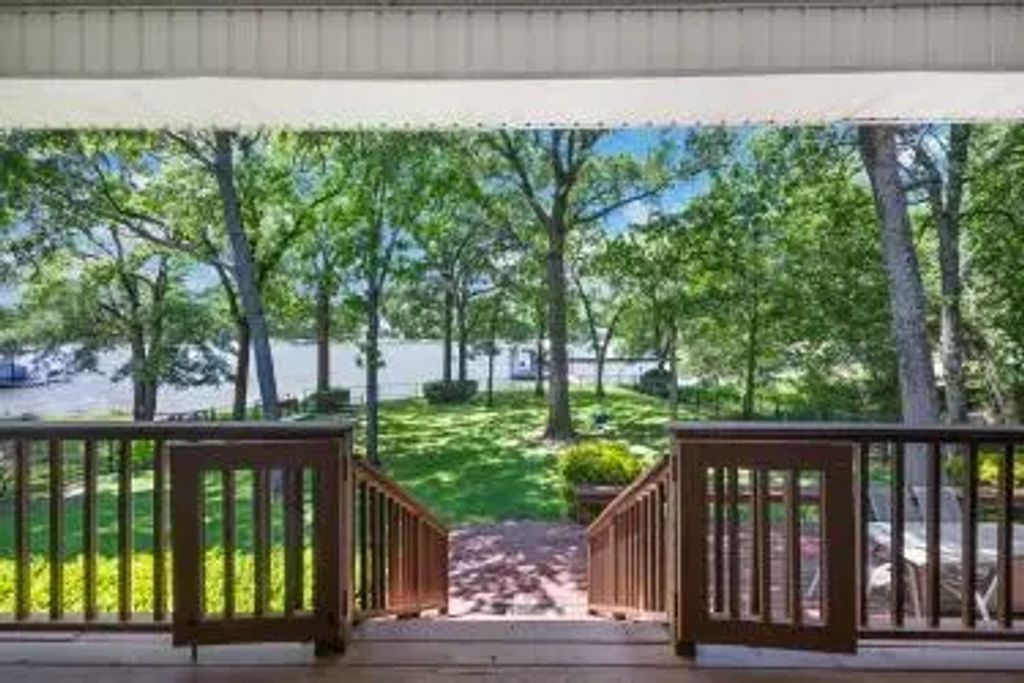 7095 Lance Lane, Eustace