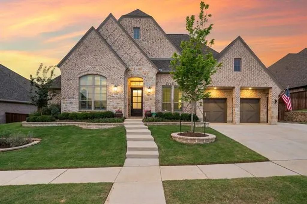 11420 Antler Ridge Way, Argyle