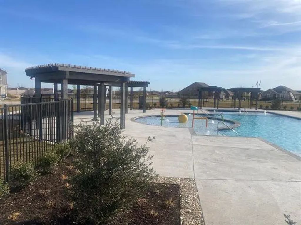 1449 Lake Alpine, Anna