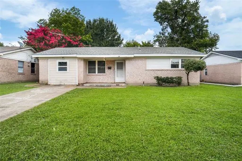 1330 Eastern Heights Drive, Mesquite