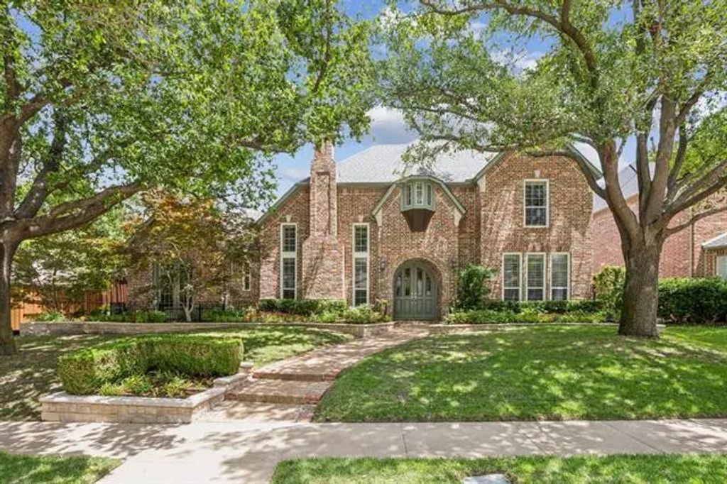 4024 Oakmeadow Drive, Plano