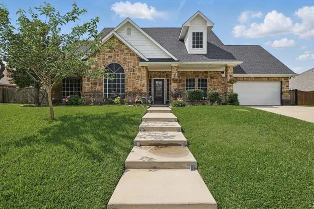 2210 Ridgewood Drive, Bridgeport
