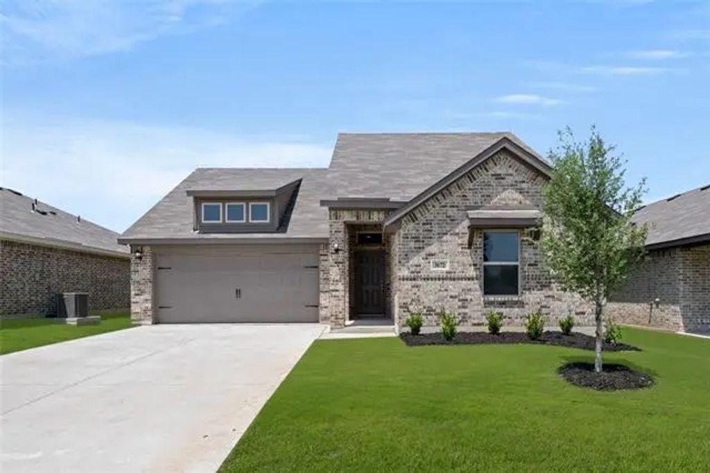 3672 Crowley Cleburne, Fort Worth