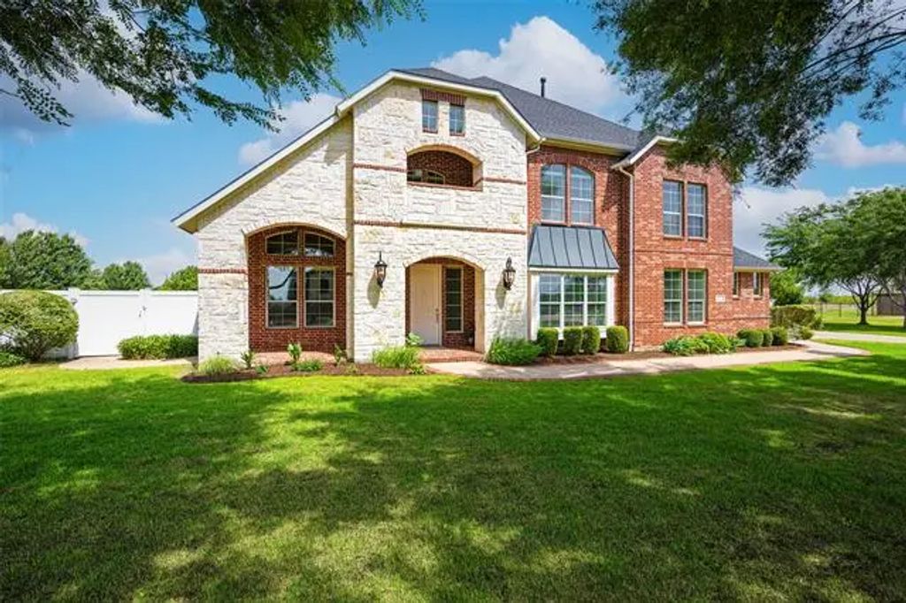 2410 Gail Street, Royse City