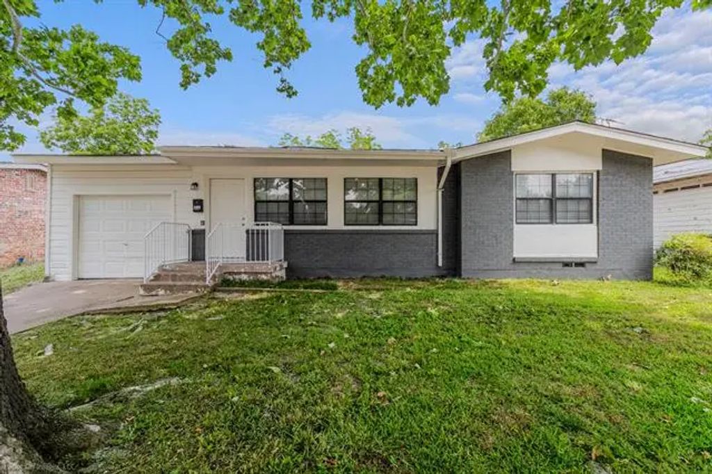 2409 Klondike Drive, Dallas