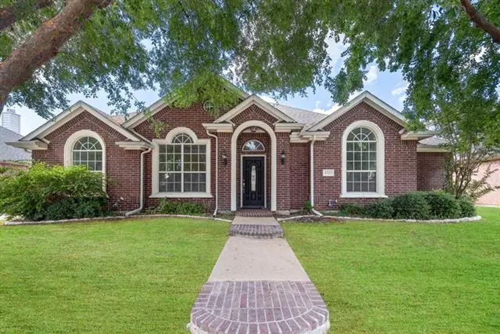 2727 Wildcreek Trail, Keller