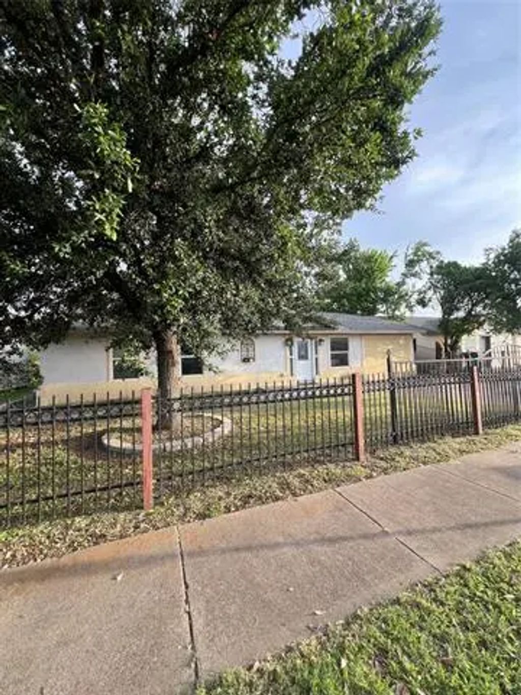 1604 Tyson Street, Blue Mound