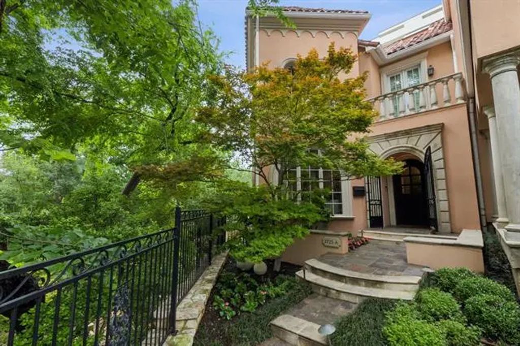 3725 Turtle Creek Boulevard A, Dallas