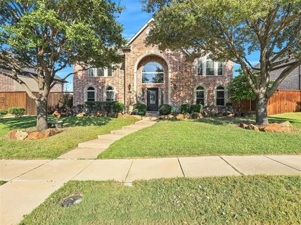 2050 Sleepy Hollow Trail, Frisco