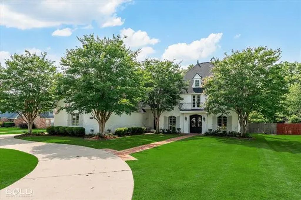 165 Lakewood Point Drive, Bossier City