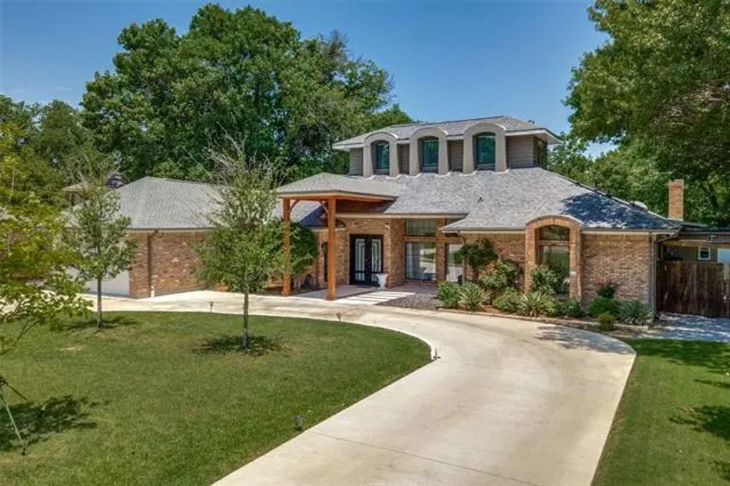 6211 Baymar Lane, Dallas