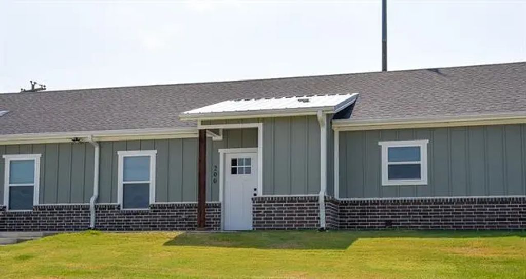 1340 County Road  2175 300, Decatur