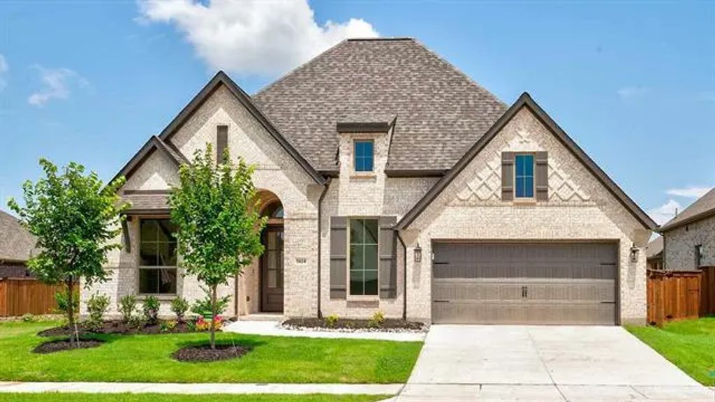1614 Crestfallen Drive, Forney