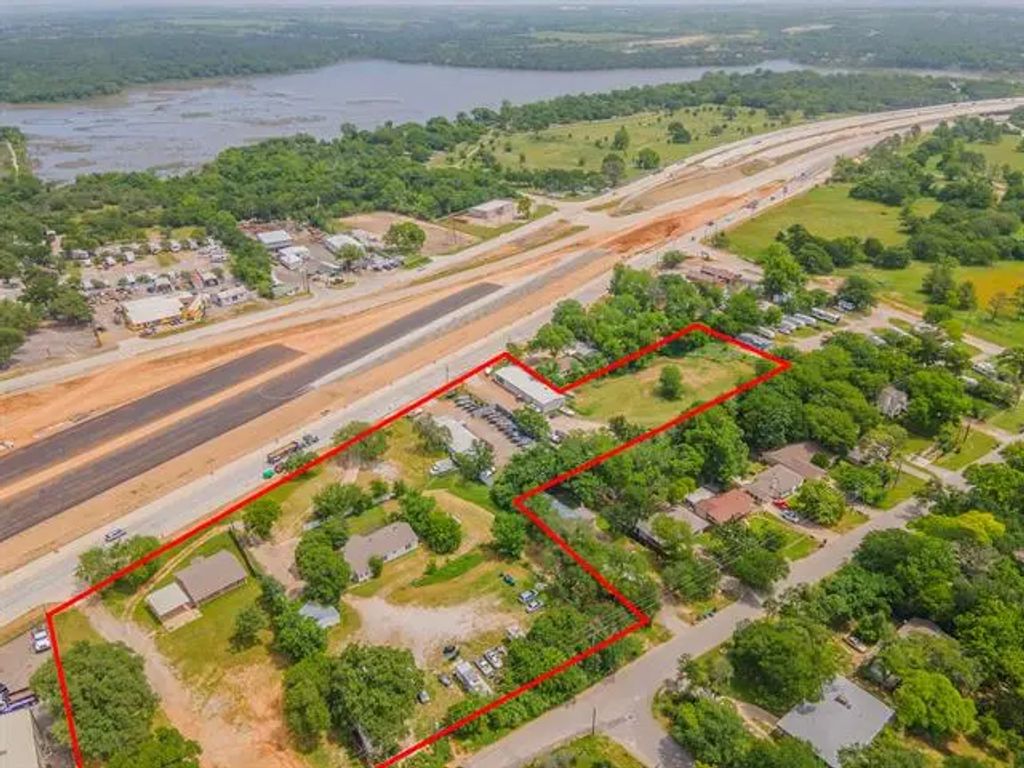 7621 Jacksboro Highway, Fort Worth