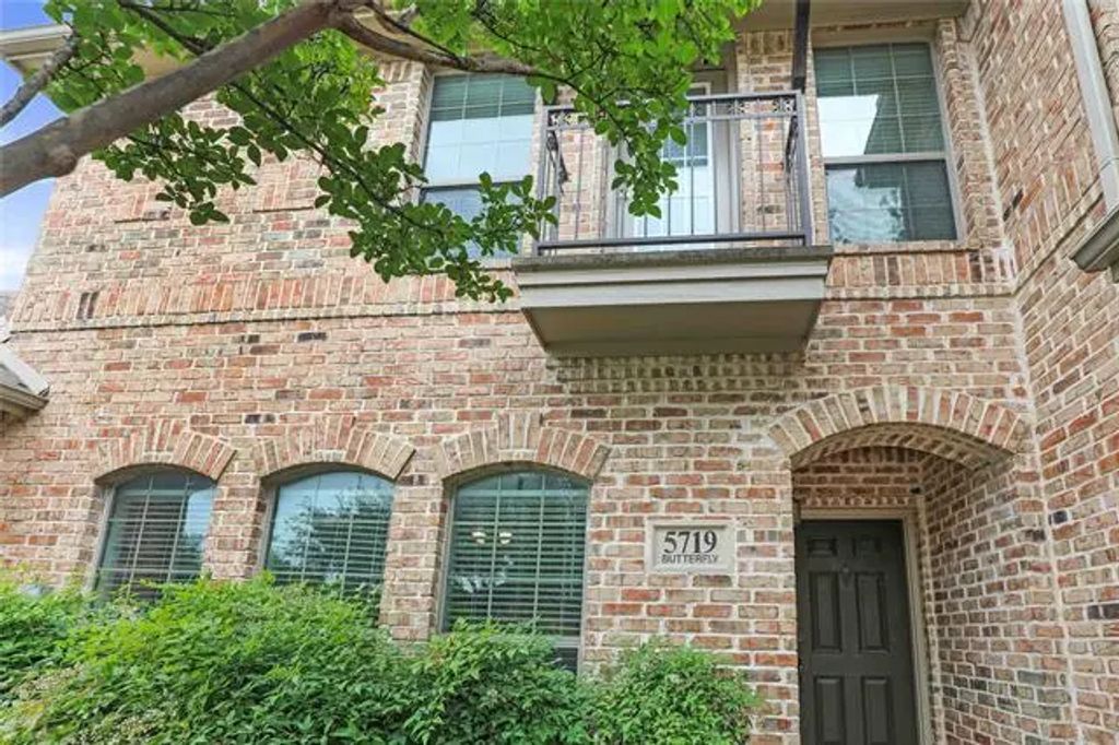 5719 Butterfly Way, Fairview