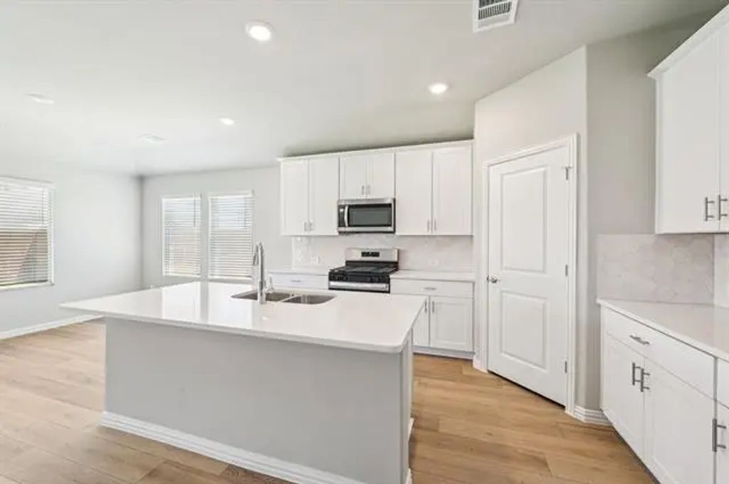 1025 Emberwood Drive, McKinney
