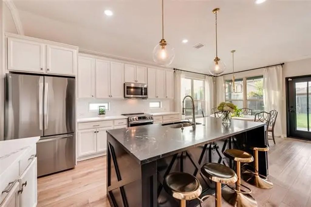 11701 Parade Drive, Frisco
