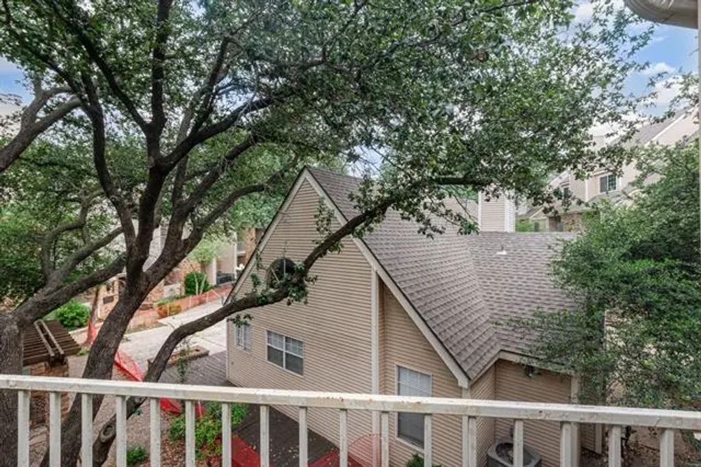 5325 Bent Tree Forest Drive 2255, Dallas