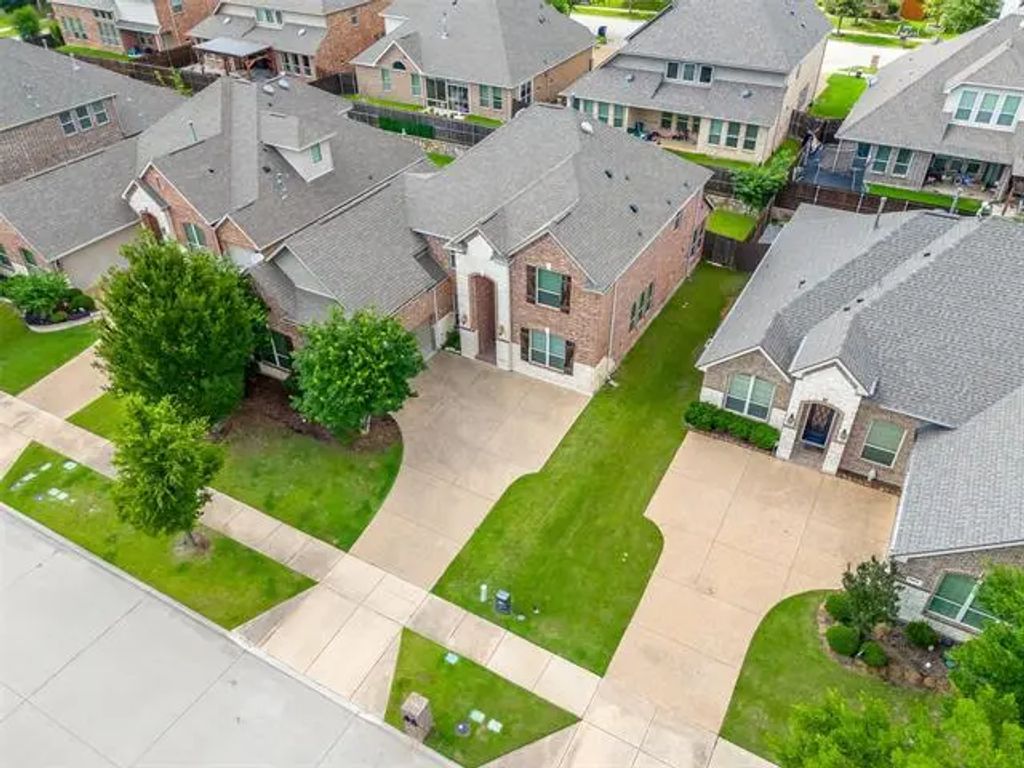 2128 Zander Drive, Frisco