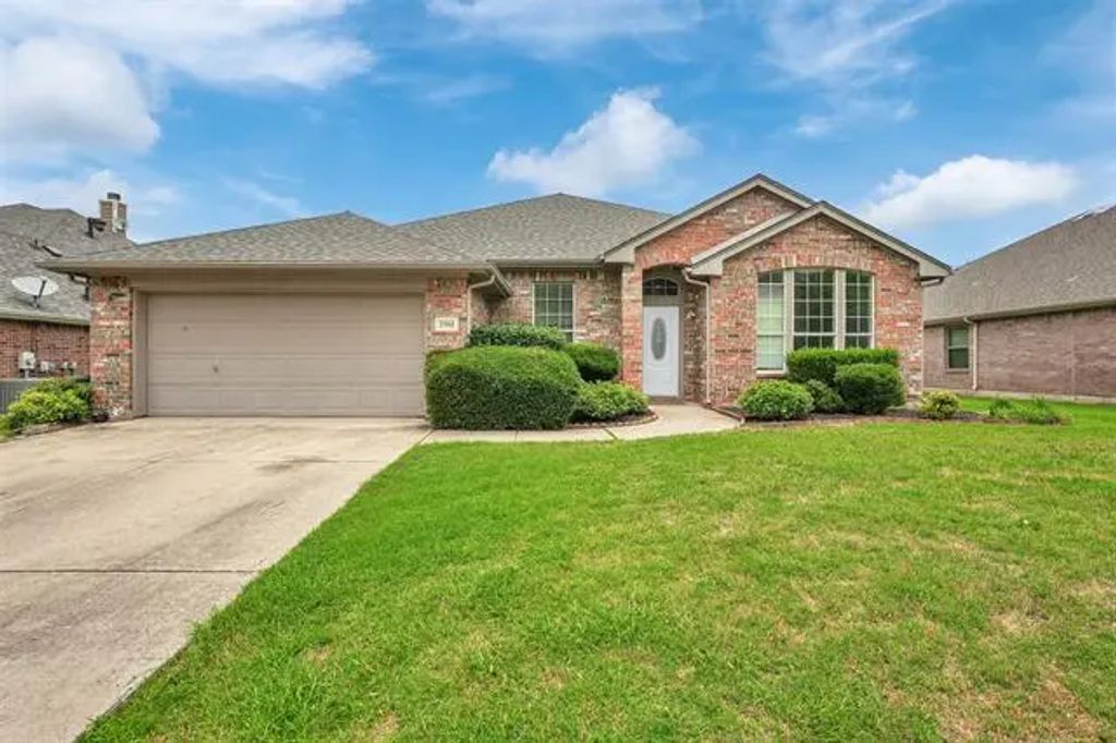 2502 Edgefield Trail, Mansfield