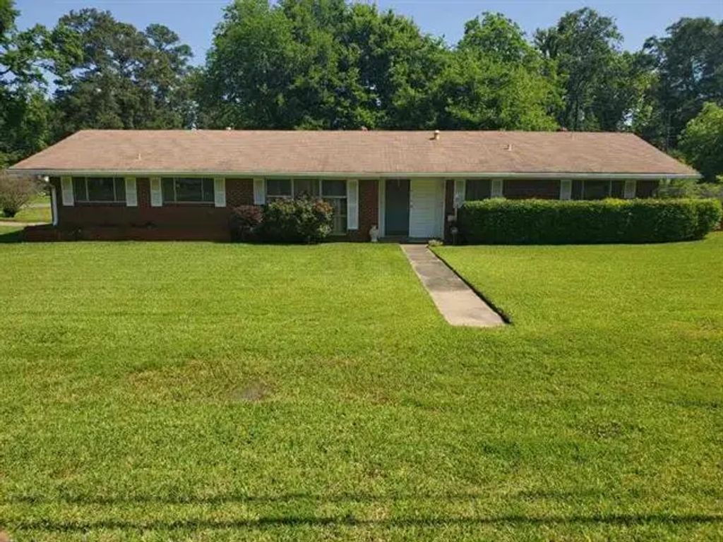 916 Deer Park Road, Shreveport