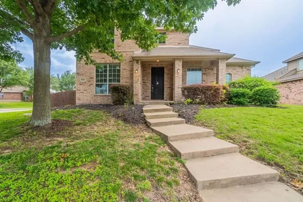 7001 Bickers Drive, Rowlett