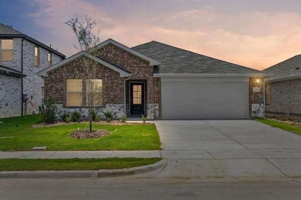 215 Sugarlands Drive, Greenville