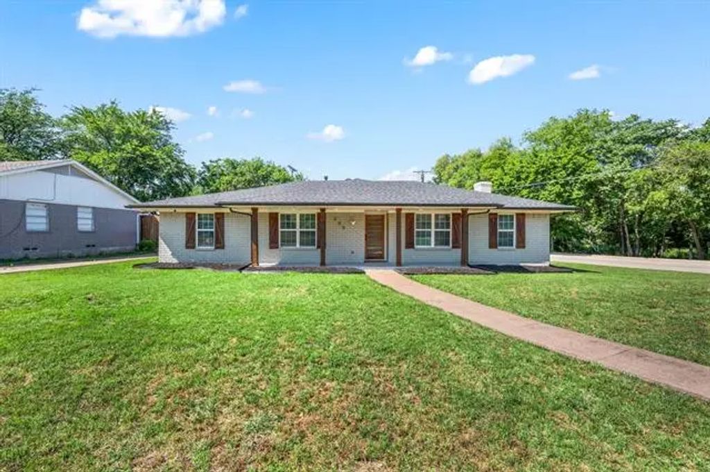 400 Ola Lane, Allen