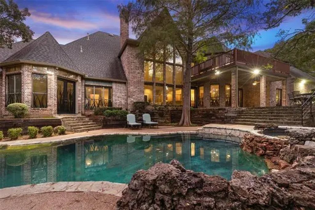 3206 Wintergreen Terrace, Grapevine