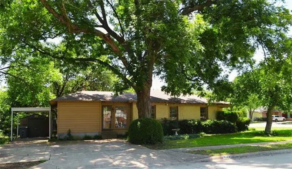 6100 Sudbury Drive, Dallas