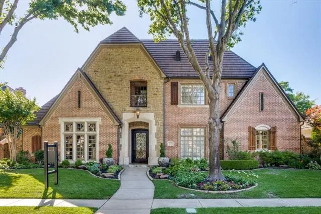 2709 Redding Drive, Plano