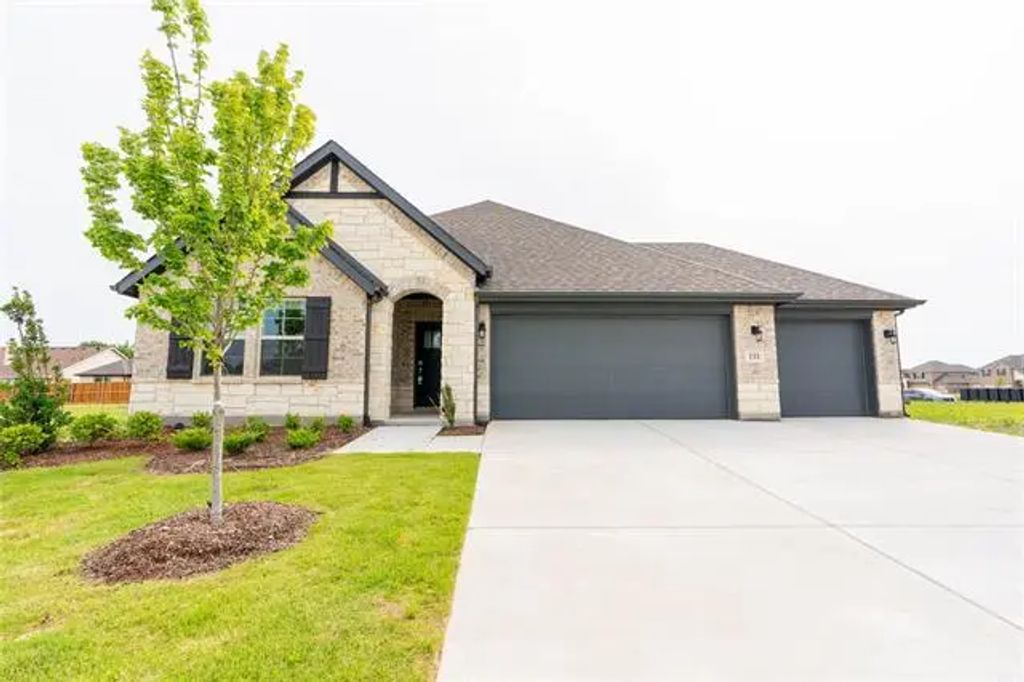 133 Old Glory Lane, Forney