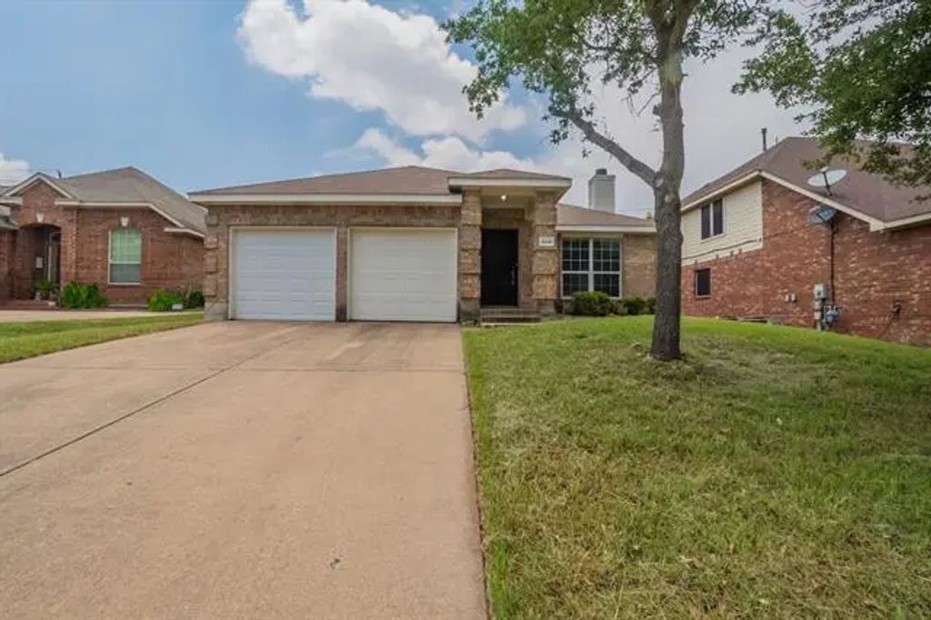 4841 Kingfisher Lane, Mesquite