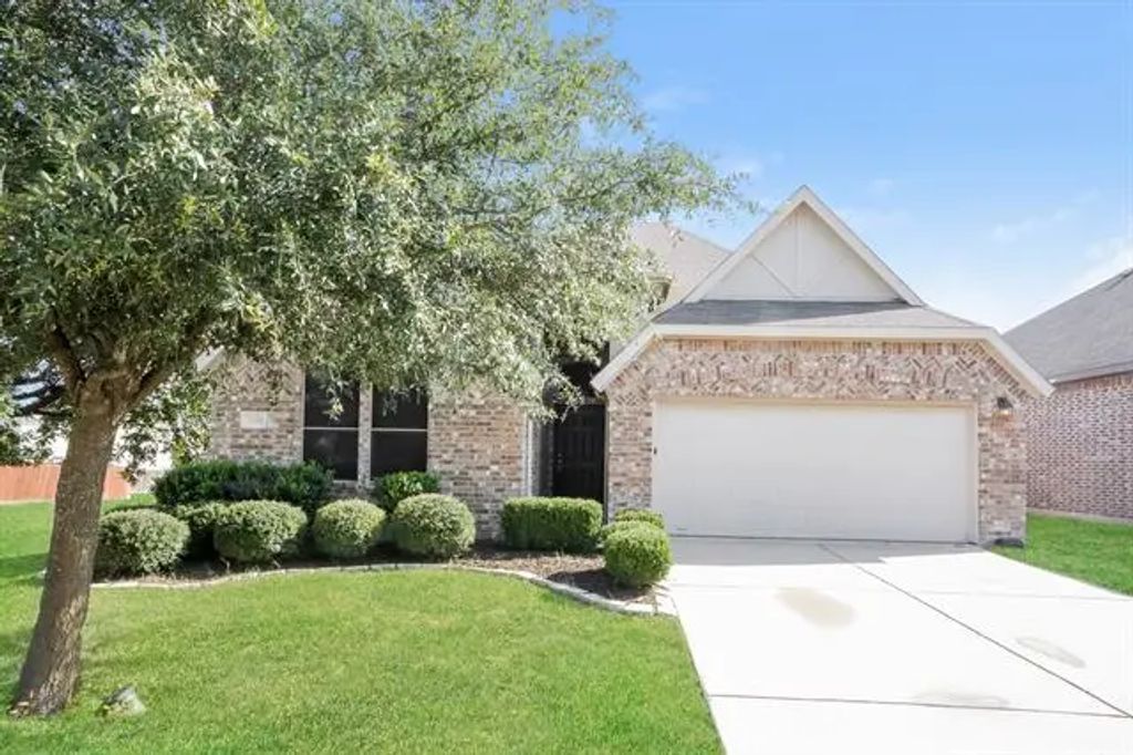 3008 Rocking Hills Trail, Forney