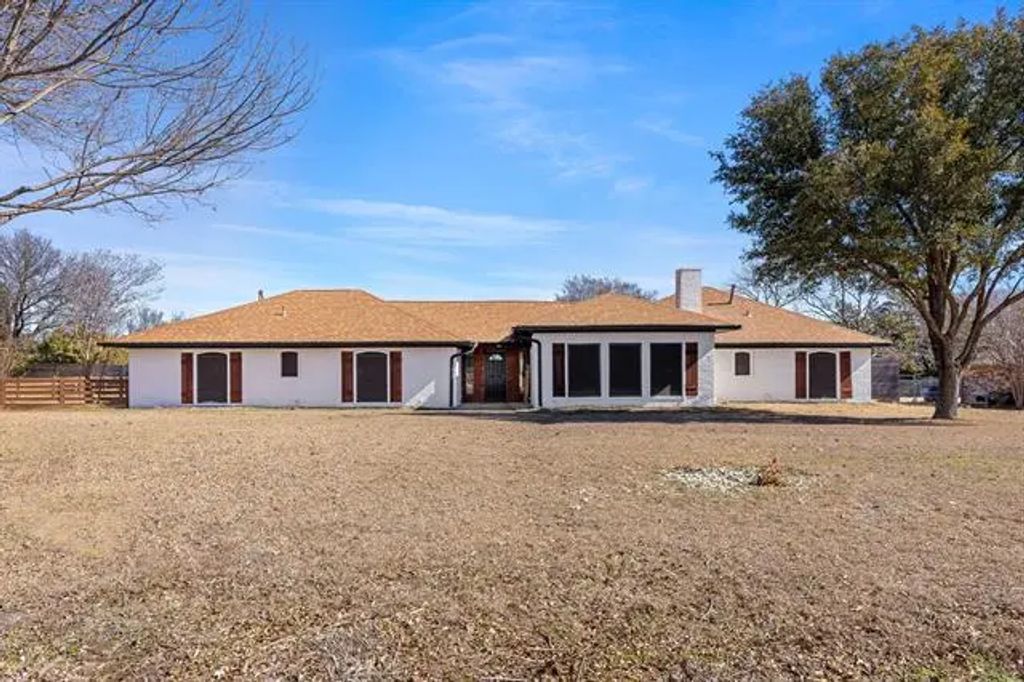 6404 Hilltop Trail, Sachse