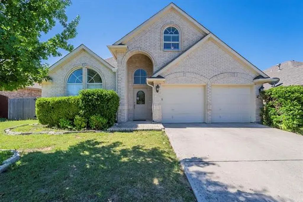 6937 Andress Drive, Fort Worth