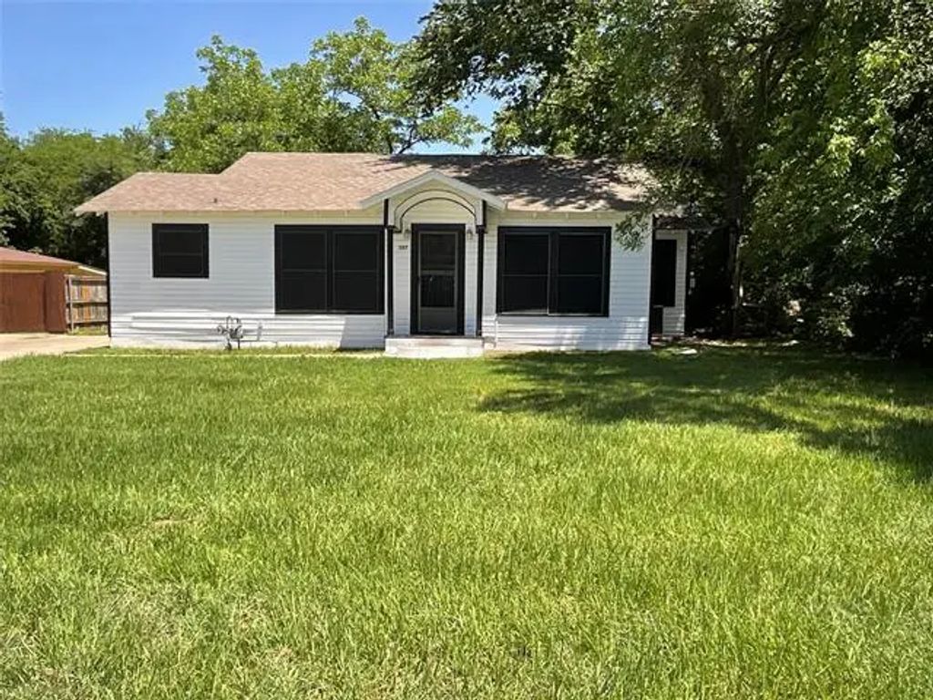 207 Bellview Street, Sulphur Springs