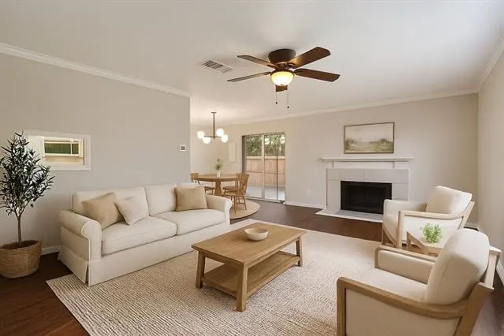 4008 Southern Charm Court, Arlington