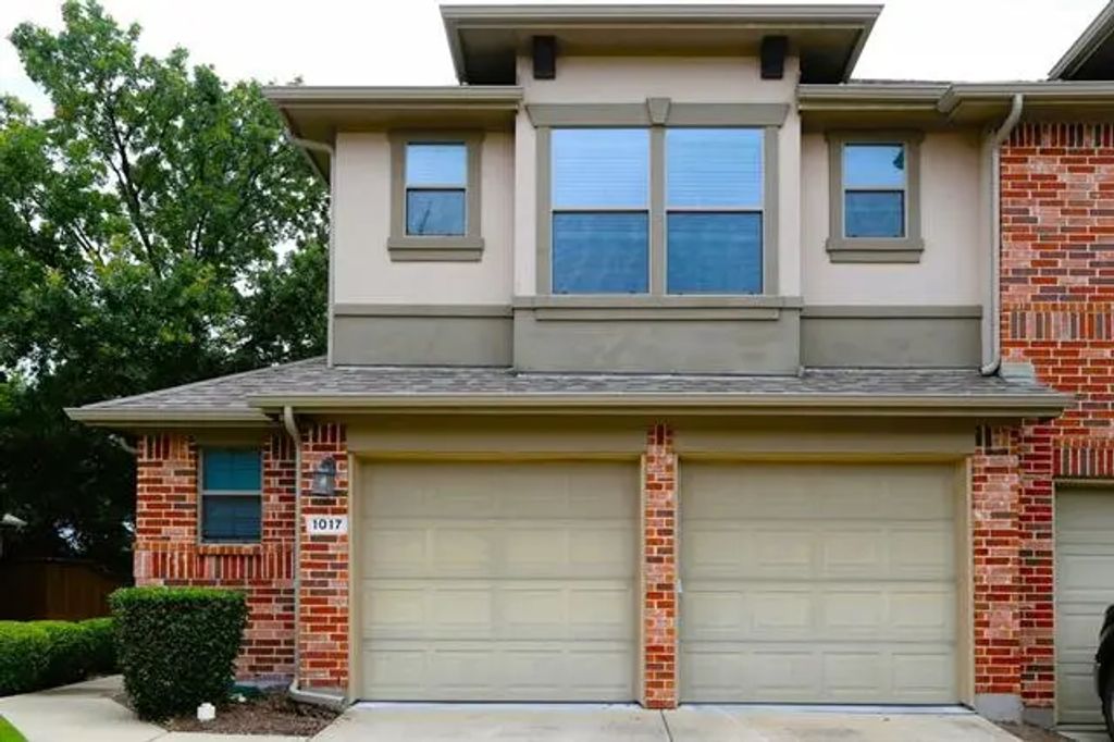 1017 Lucy Lane, Allen