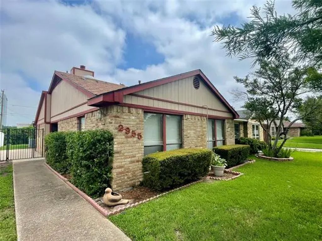 2955 Allister Street, Dallas