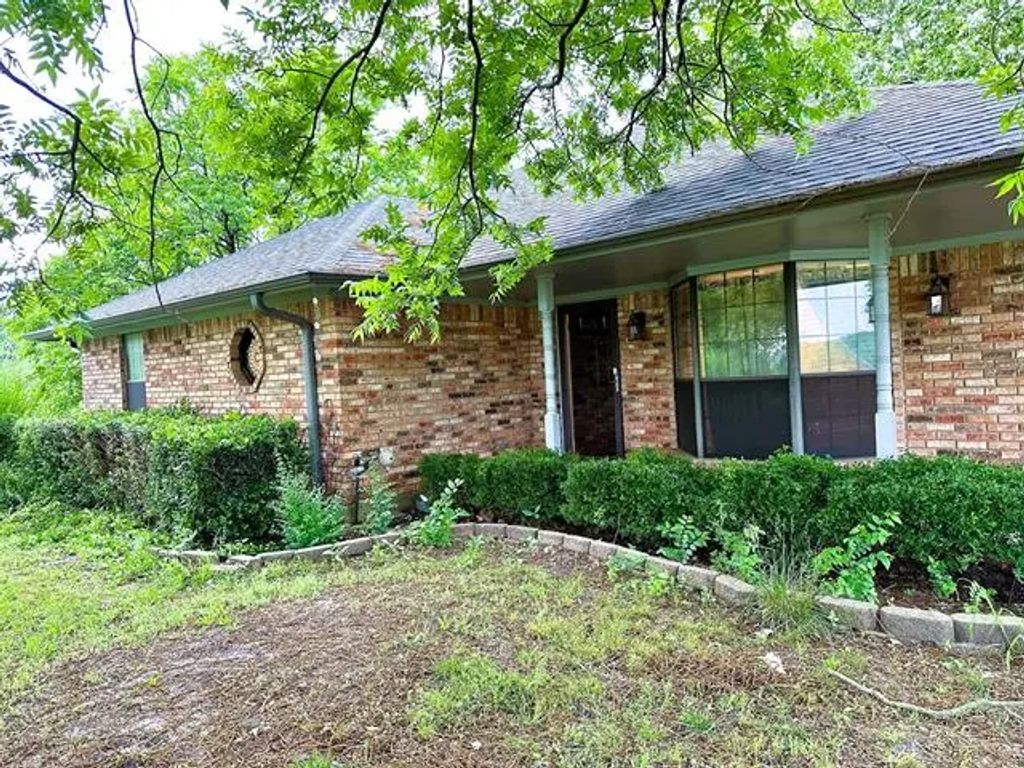 225 Jp Cave Road, Sherman