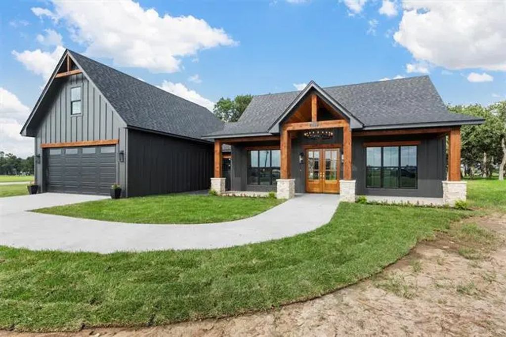 253 Grassy Way, Elm Mott