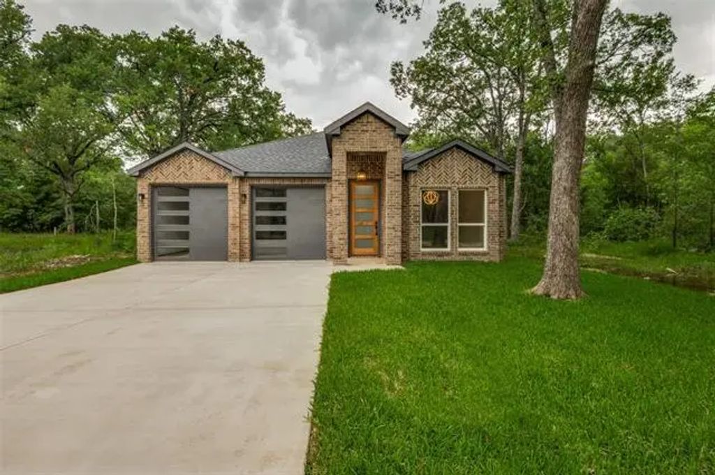 119 Driftwood Drive, Trinidad