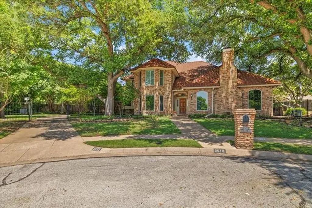 3519 Lake Powell Drive, Arlington