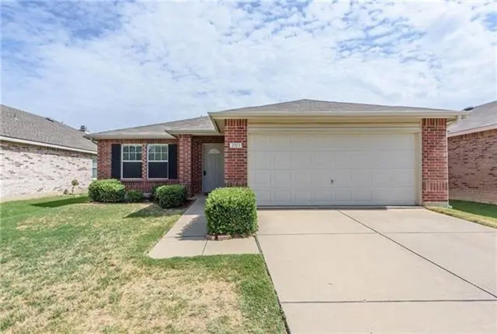 2913 Paddock Way, Denton