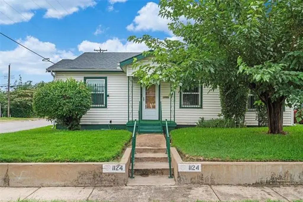 1124 E Mulkey Street, Fort Worth