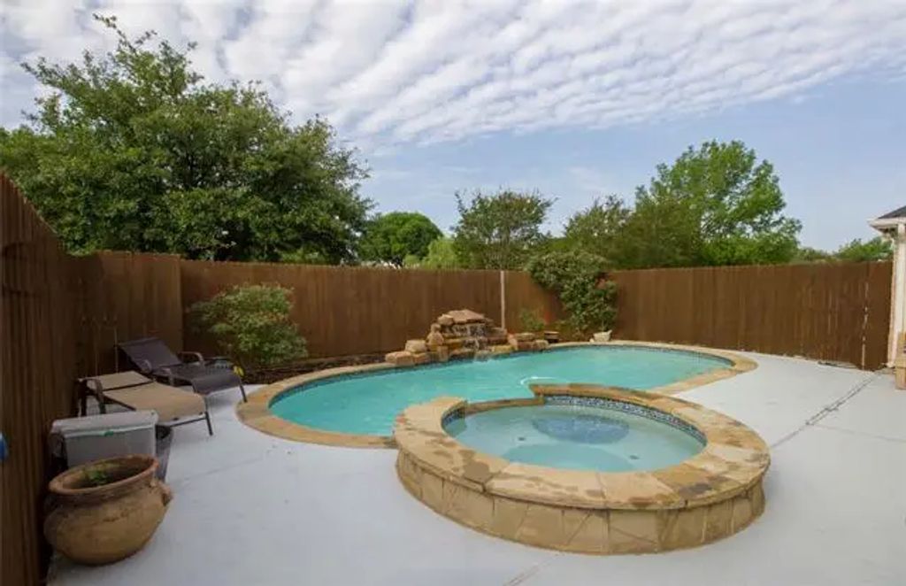 10409 Forrest Drive, Frisco