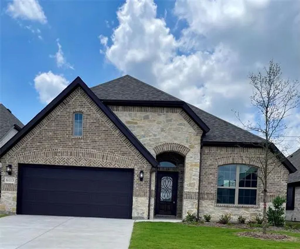 6113 Rodin Drive, Royse City