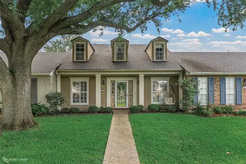 42 Tealwood, Shreveport